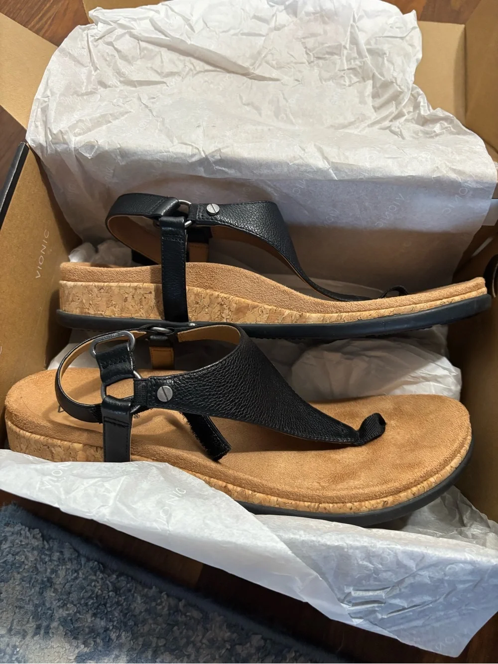 Vionic Kirra Black Thong Sandals - Comfortable Women's Footwear